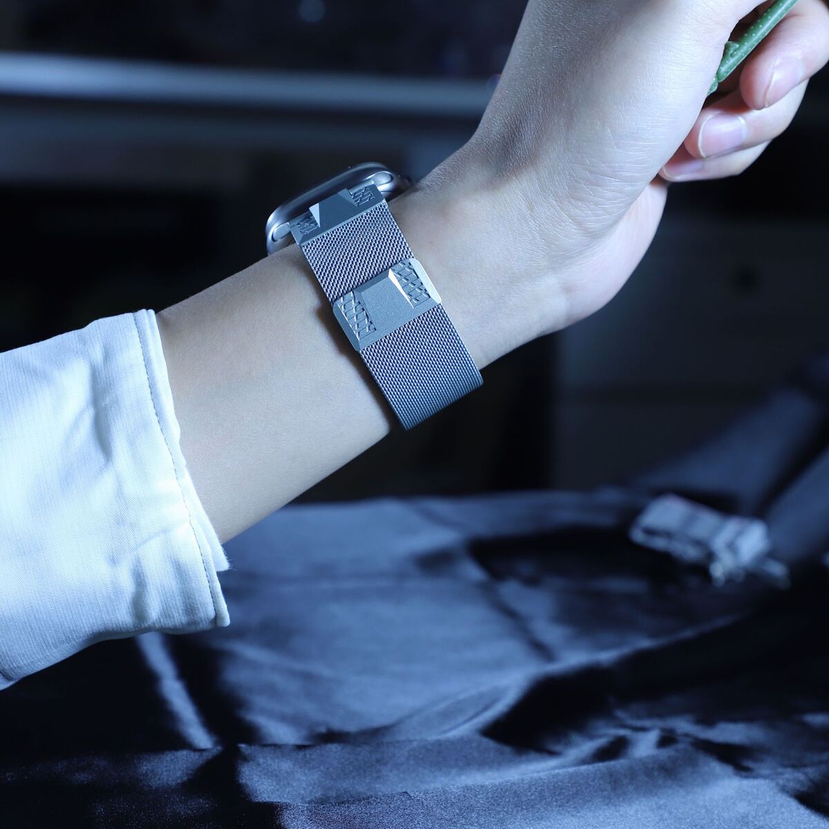 Mecha Stainless  Steel Milanese Loop Band For Apple Watch