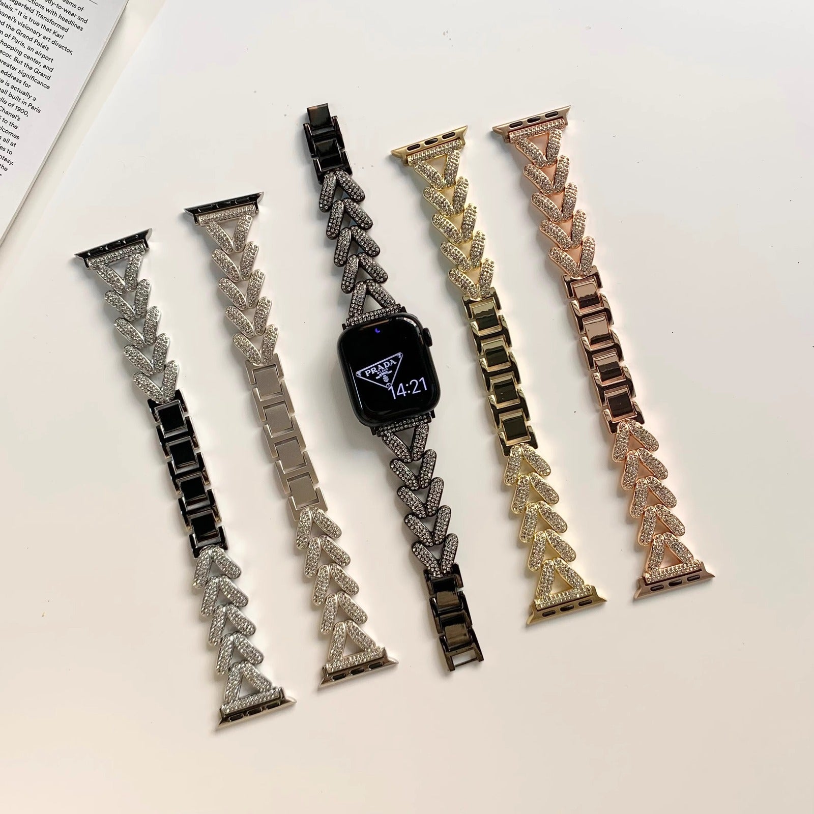 Heart-Shaped Link Bracelet for Apple Watch