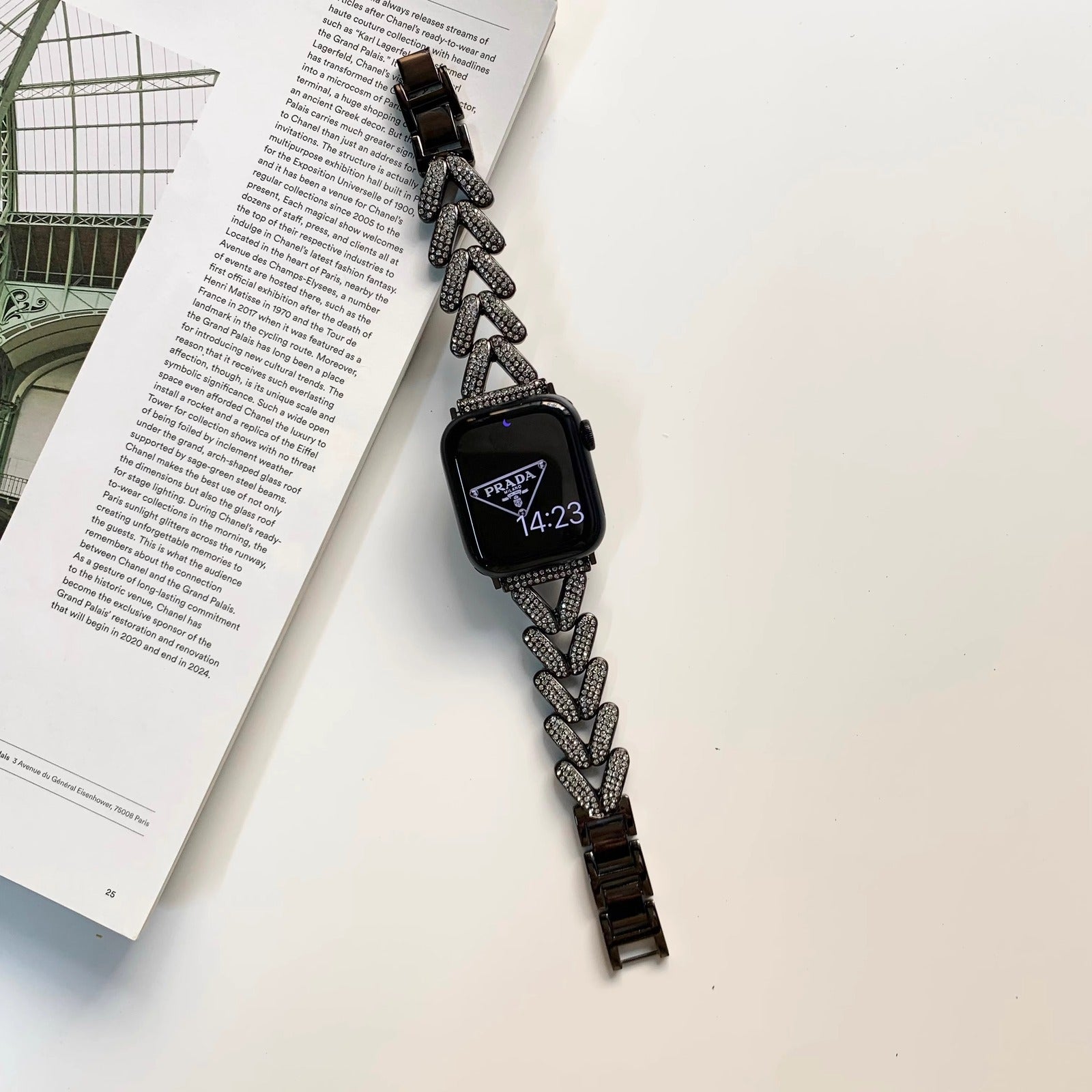 Heart-Shaped Link Bracelet for Apple Watch
